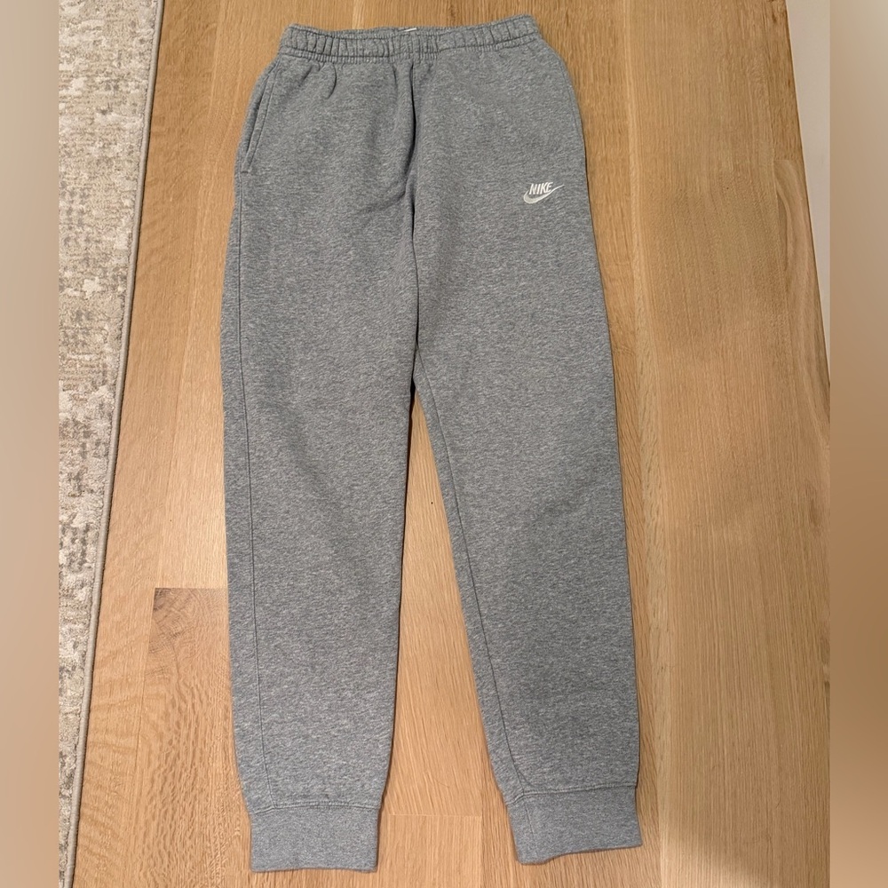 Nike Mens Club Joggers Size Small Tall